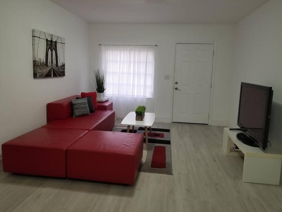 My Lovely Home In Miami 15 Minutes From The Beach Luaran gambar
