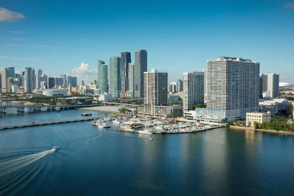 My Lovely Home In Miami 15 Minutes From The Beach Luaran gambar