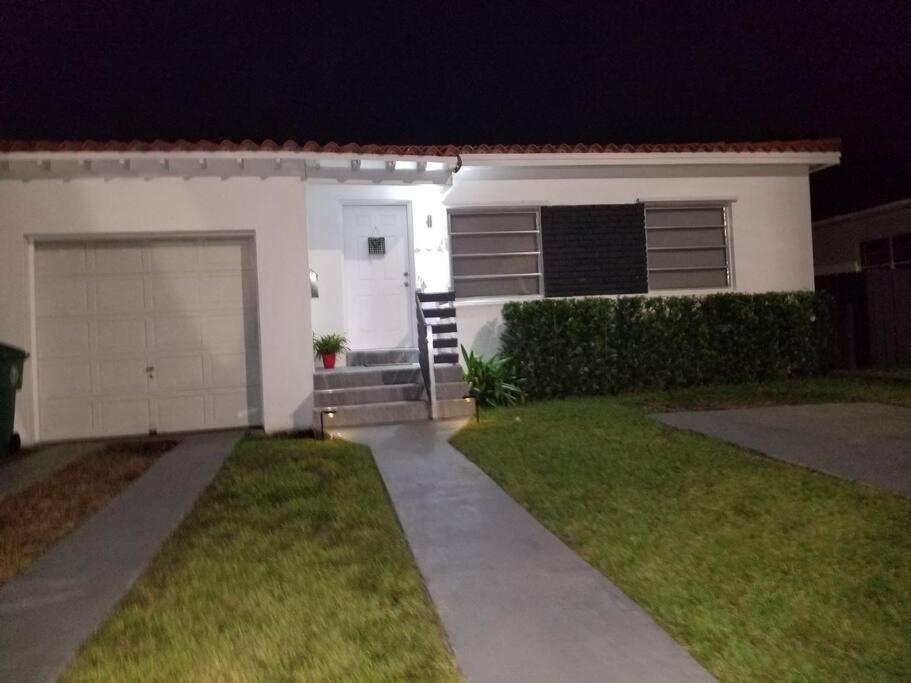 My Lovely Home In Miami 15 Minutes From The Beach Luaran gambar